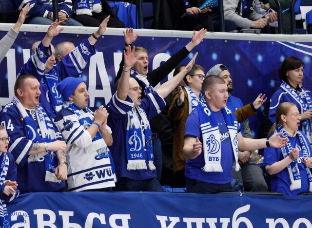 Power in emotion. Gagarin Cup playoffs. Dynamo — Spartak. Game One